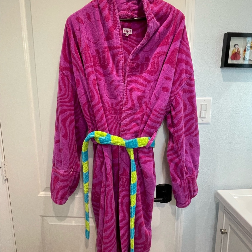 Poppi Robe